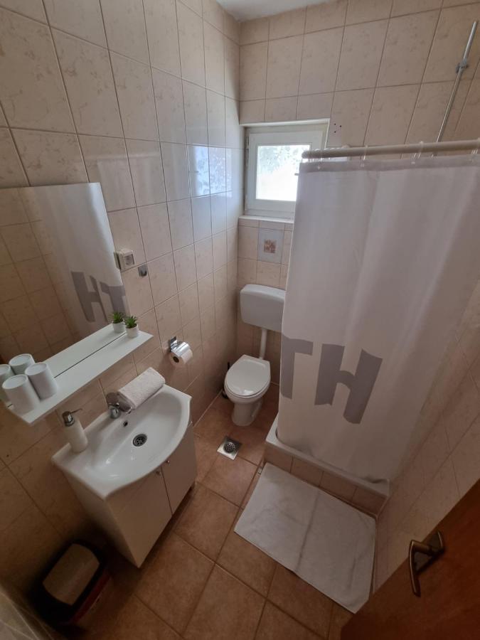 Apartments Lili Biograd Na Moru Luaran gambar
