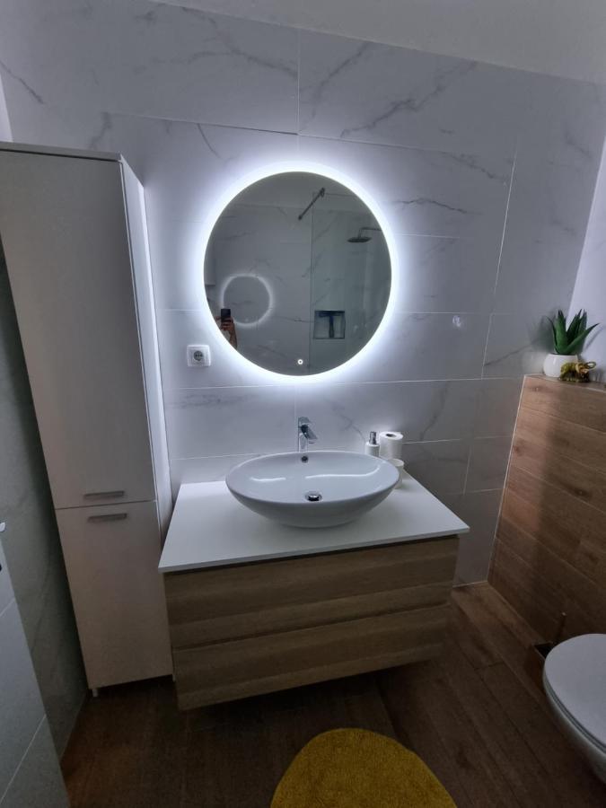 Apartments Lili Biograd Na Moru Luaran gambar